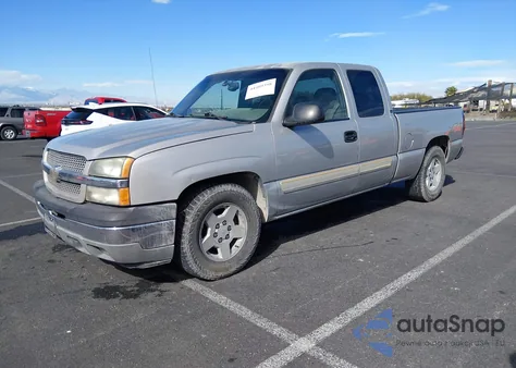 2005 Chevrolet Silverado 1500 Ls z USA, uszkodzony, nr VIN 2GCEC19T451243130